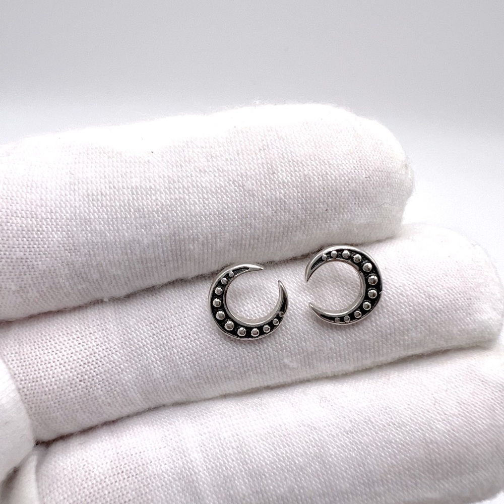 .925 Sterling Silver Crescent Moon Stud Earrings - Picture 10 of 12